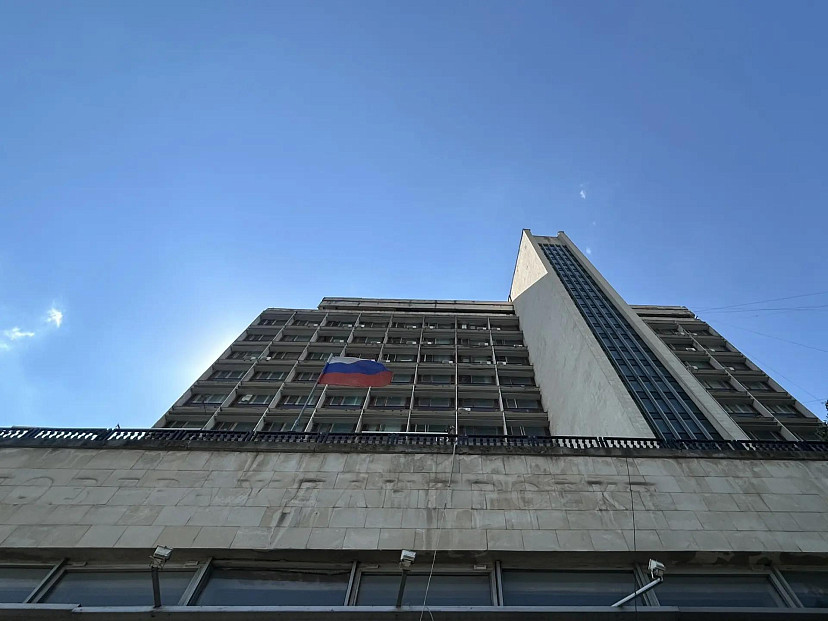 Суд объединил два иска мэрии по земельным участкам в Авиаторе